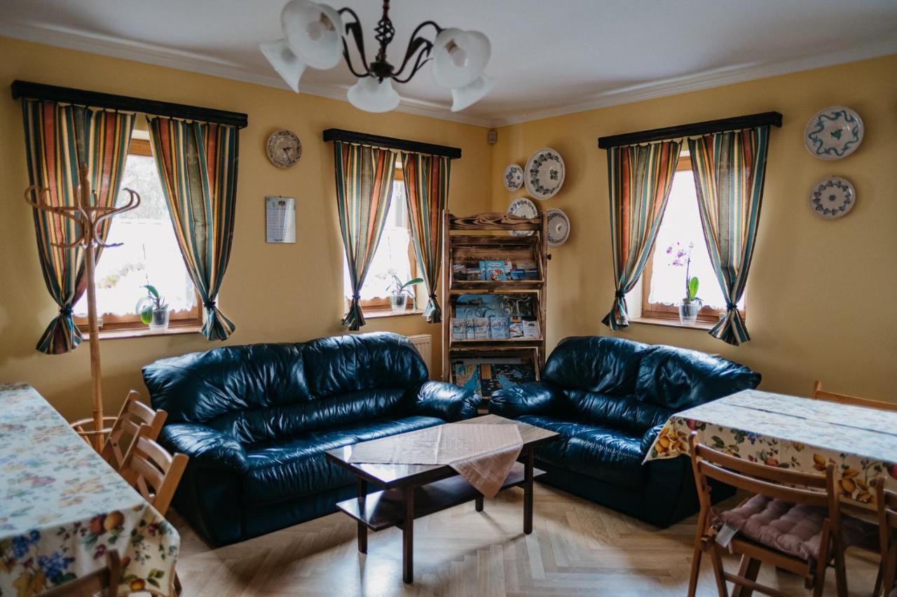 Hemina Vendégház Tata Exterior foto
